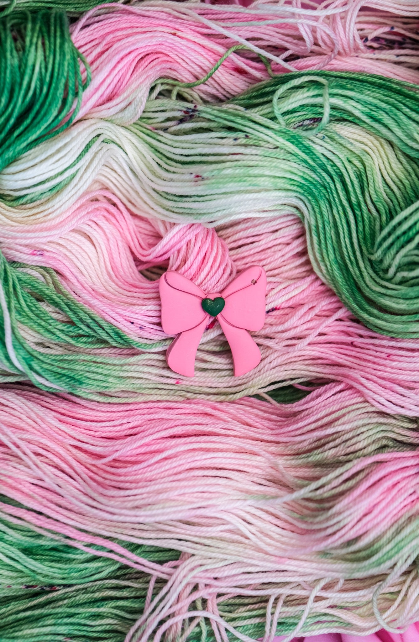 Jupiter Bow Stitch Marker
