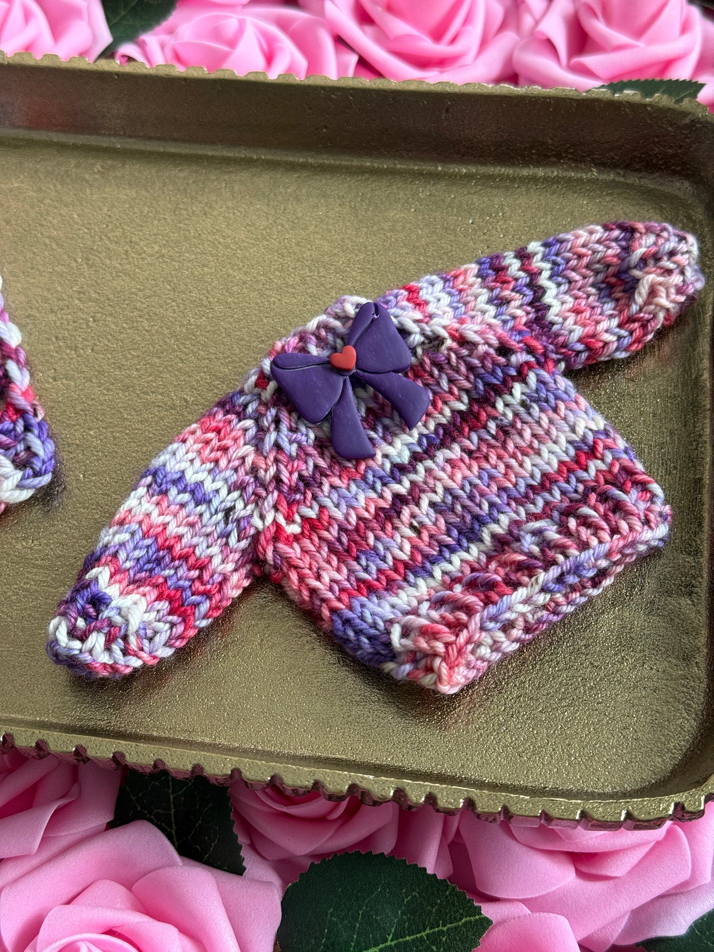 Mars Bow Stitch Marker