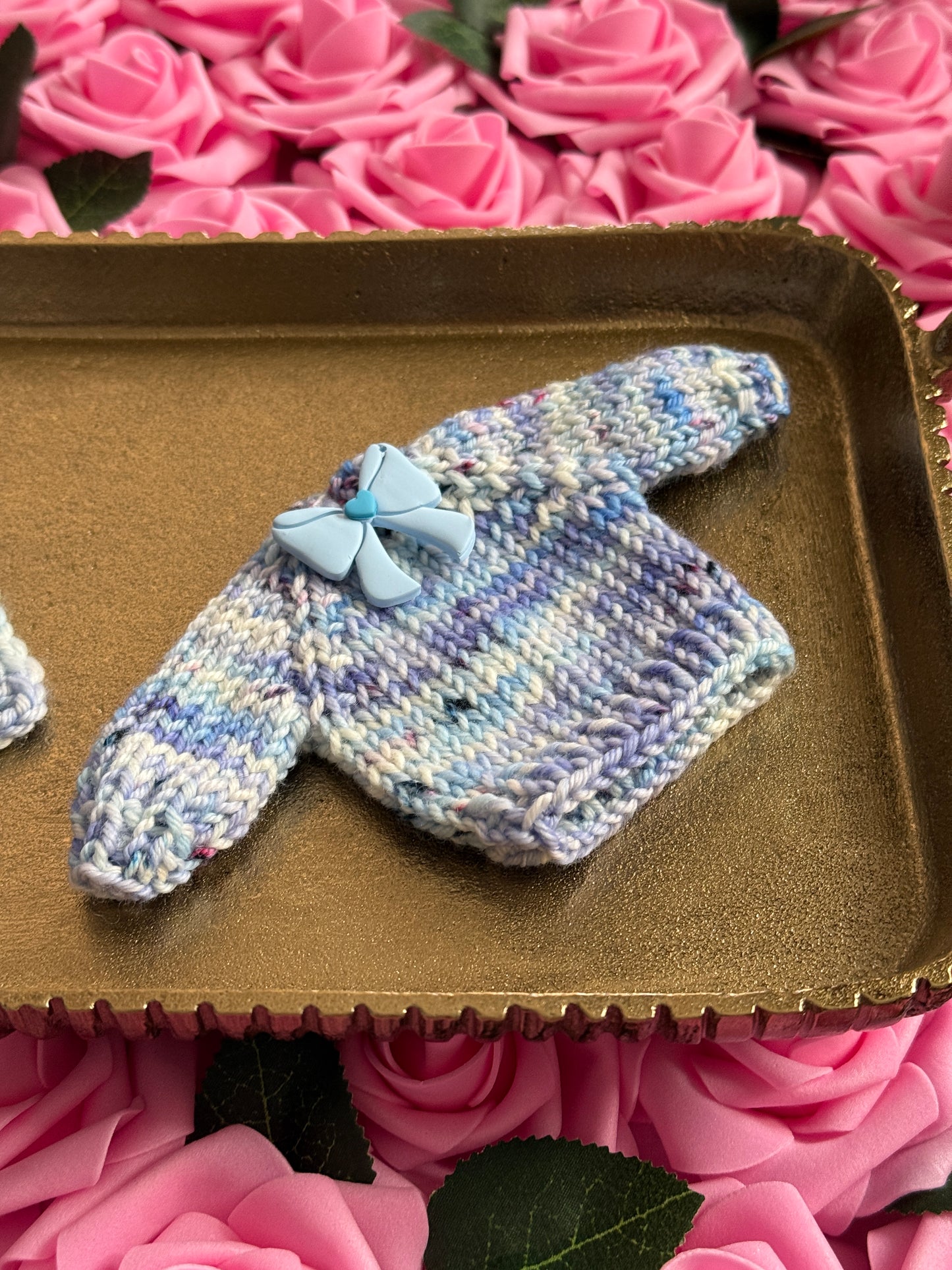 Mercury Bow Stitch Marker